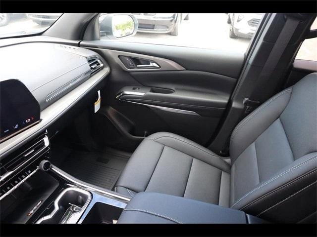 new 2025 Chevrolet Traverse car, priced at $42,055