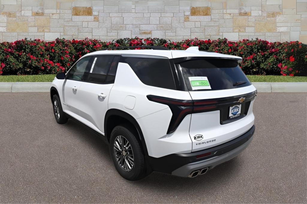 new 2025 Chevrolet Traverse car, priced at $42,055