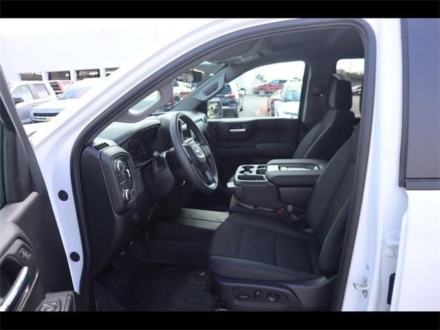 new 2025 GMC Sierra 1500 car, priced at $47,200