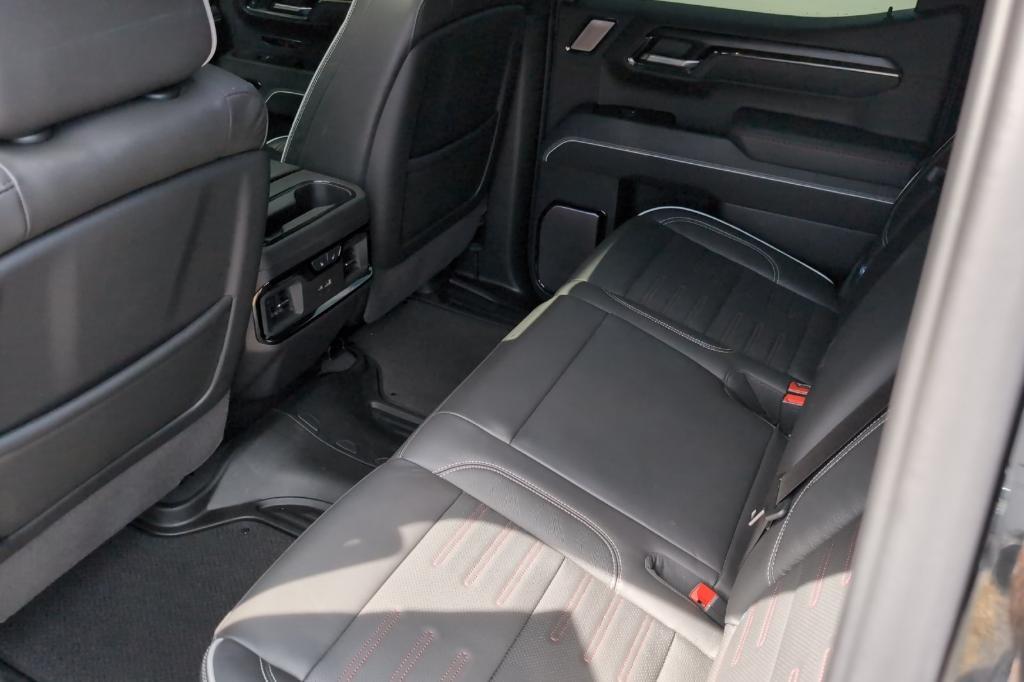 used 2024 GMC Sierra 1500 car, priced at $67,017