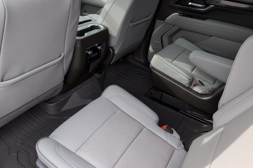 new 2026 GMC Yukon XL car, priced at $79,255