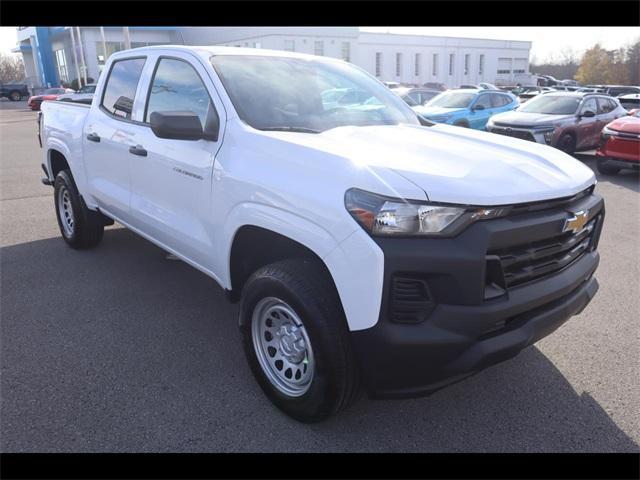 new 2024 Chevrolet Colorado car, priced at $33,870