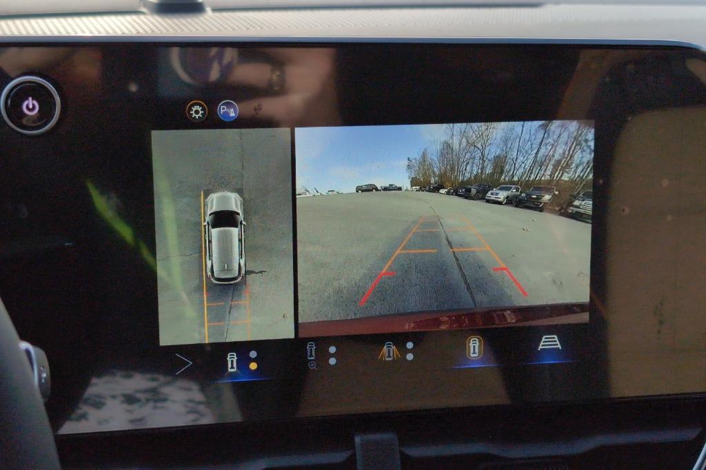 new 2026 Chevrolet Equinox car, priced at $39,685