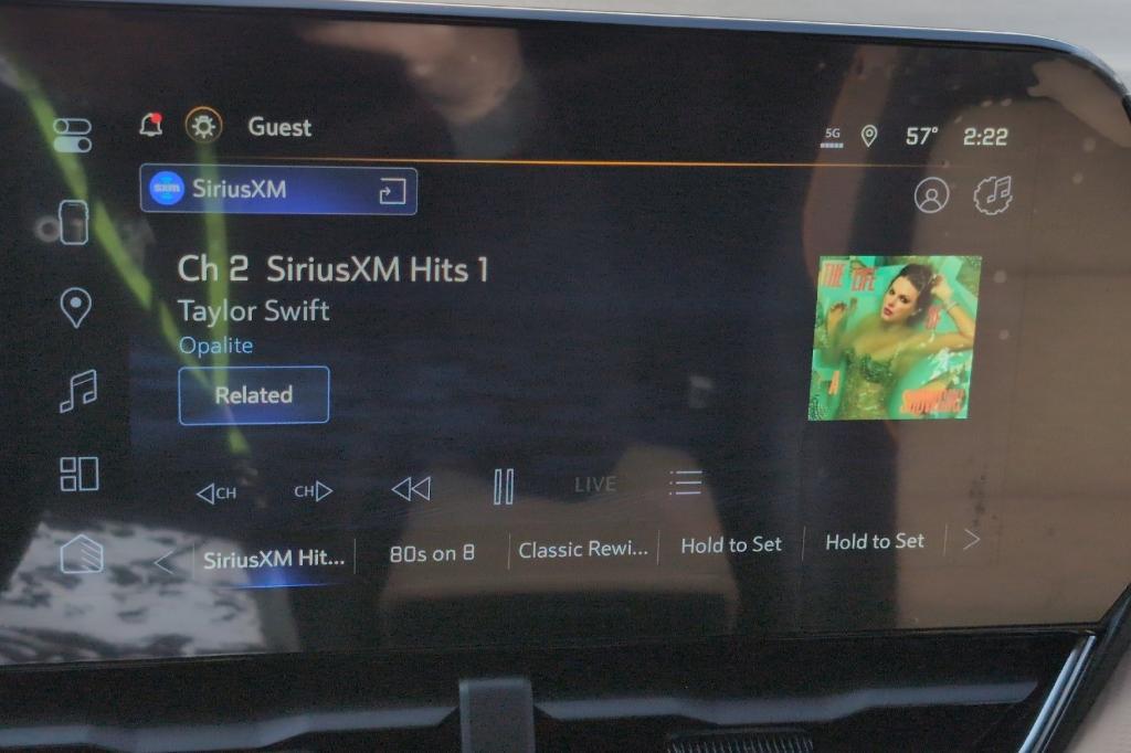 new 2026 Chevrolet Equinox car, priced at $39,685