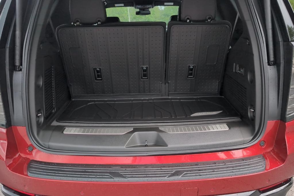 new 2025 Chevrolet Tahoe car, priced at $75,685