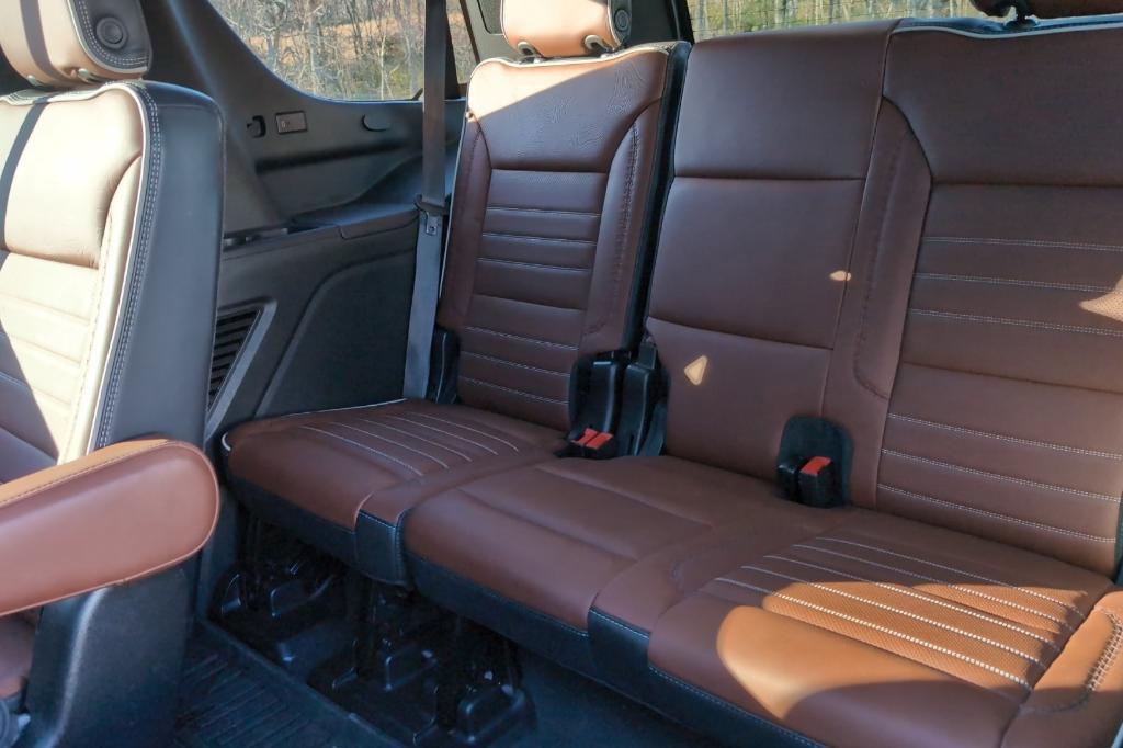 used 2023 GMC Yukon car, priced at $77,527