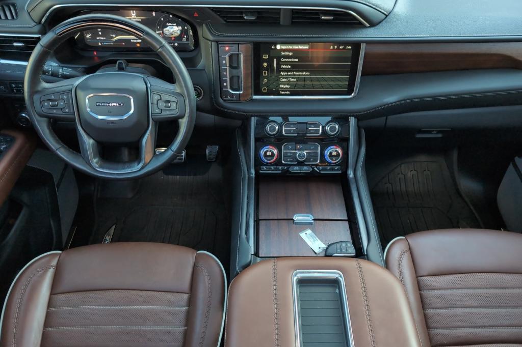 used 2023 GMC Yukon car, priced at $77,527