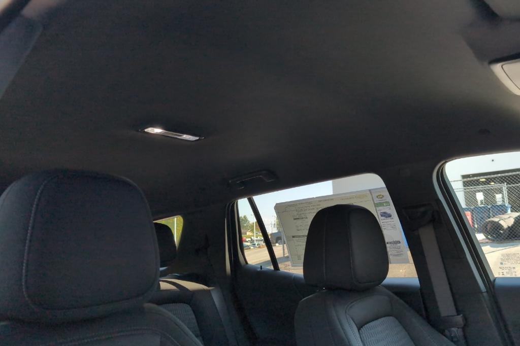 new 2026 Chevrolet Equinox car, priced at $29,090