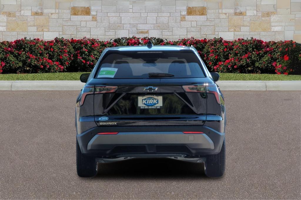 new 2026 Chevrolet Equinox car, priced at $29,090
