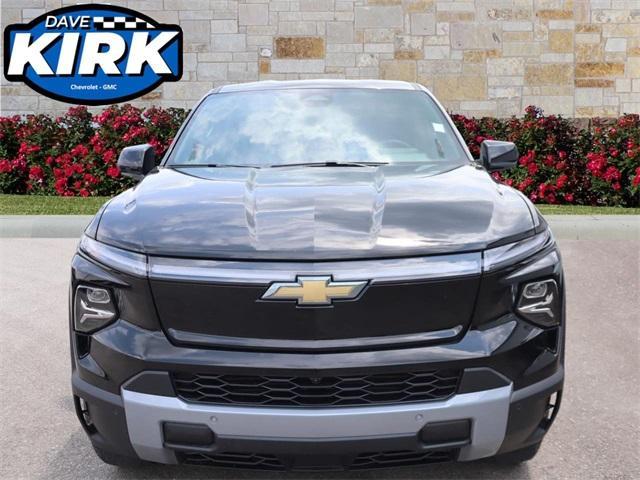 new 2025 Chevrolet Silverado EV car, priced at $69,935