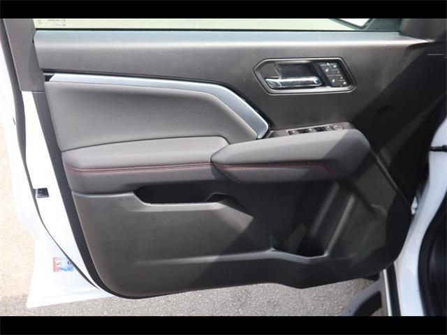 new 2025 Chevrolet Colorado car, priced at $47,973