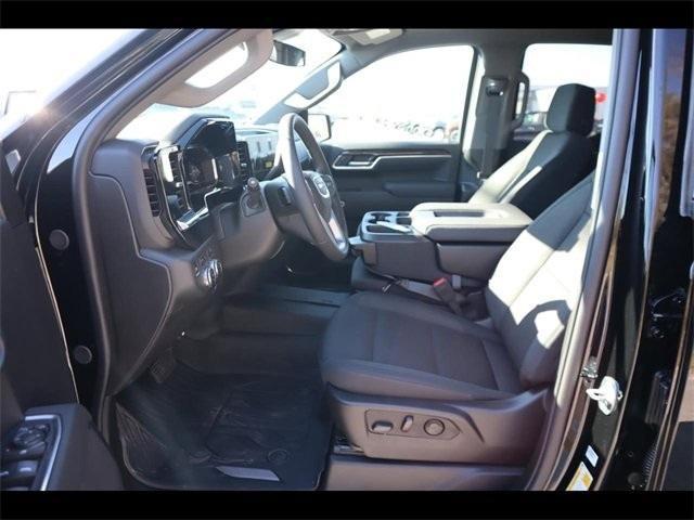 new 2025 GMC Sierra 1500 car, priced at $54,245