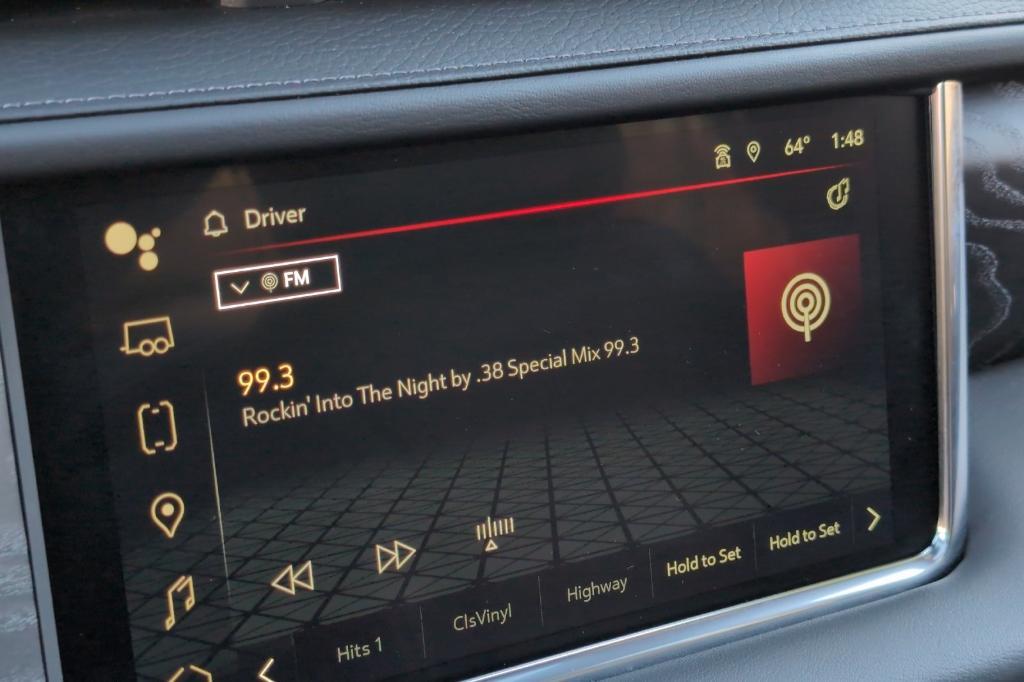 used 2023 GMC Yukon XL car, priced at $60,332