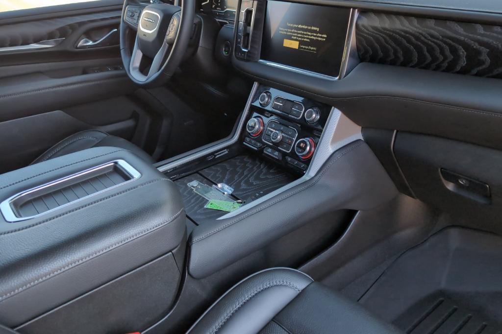used 2023 GMC Yukon XL car, priced at $60,332