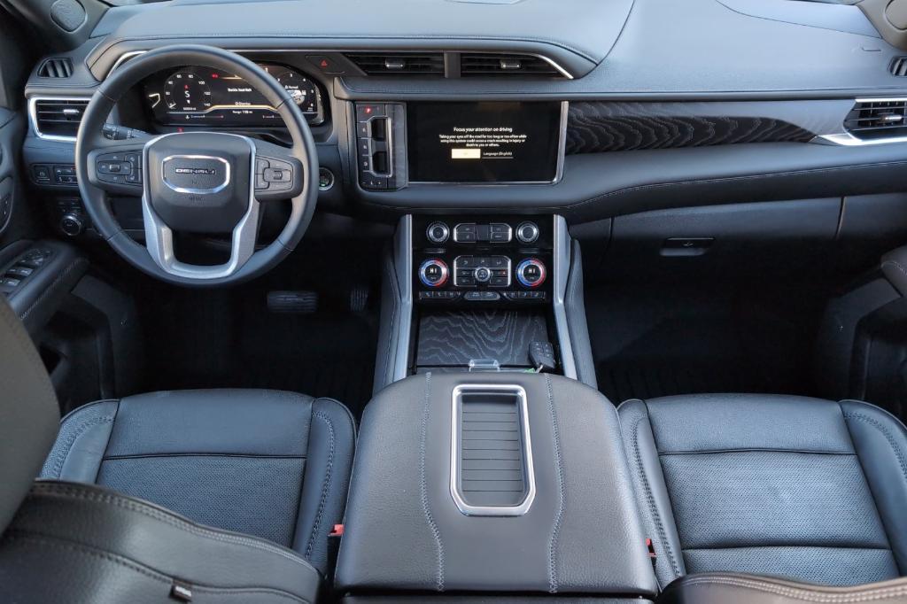 used 2023 GMC Yukon XL car, priced at $60,332