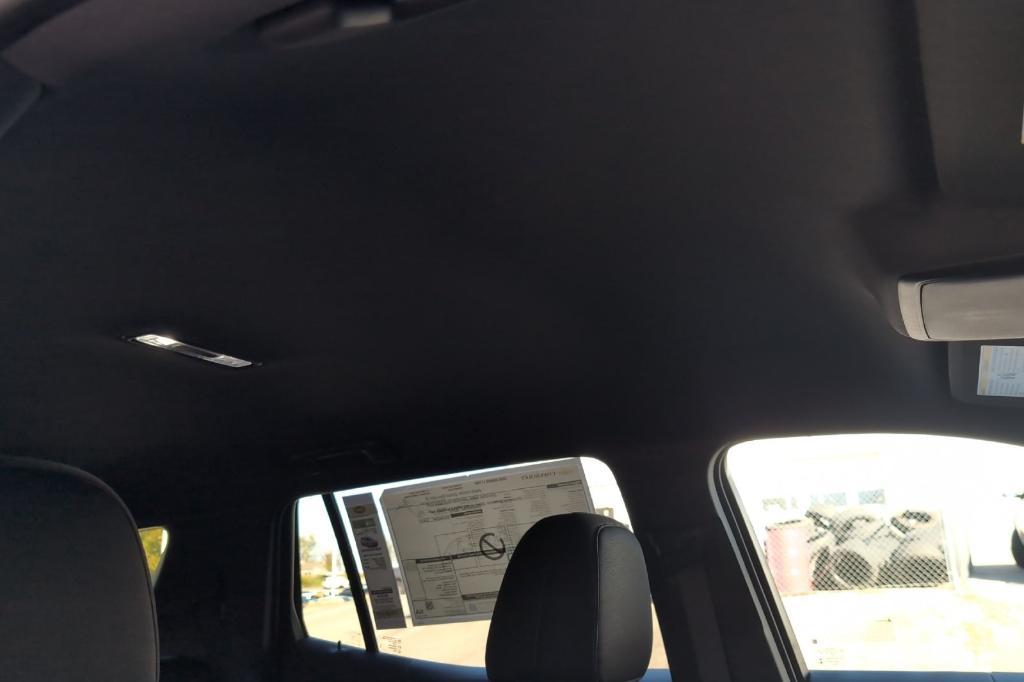 new 2026 Chevrolet Equinox car, priced at $31,385