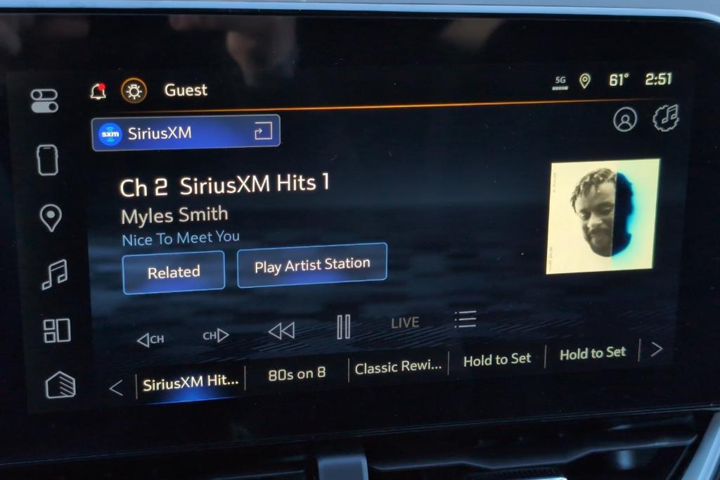 new 2026 Chevrolet Equinox car, priced at $31,385