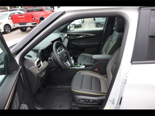 new 2025 Chevrolet TrailBlazer car, priced at $33,720