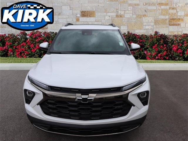 new 2025 Chevrolet TrailBlazer car, priced at $33,720