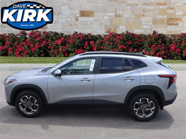 new 2025 Chevrolet Trax car, priced at $25,485
