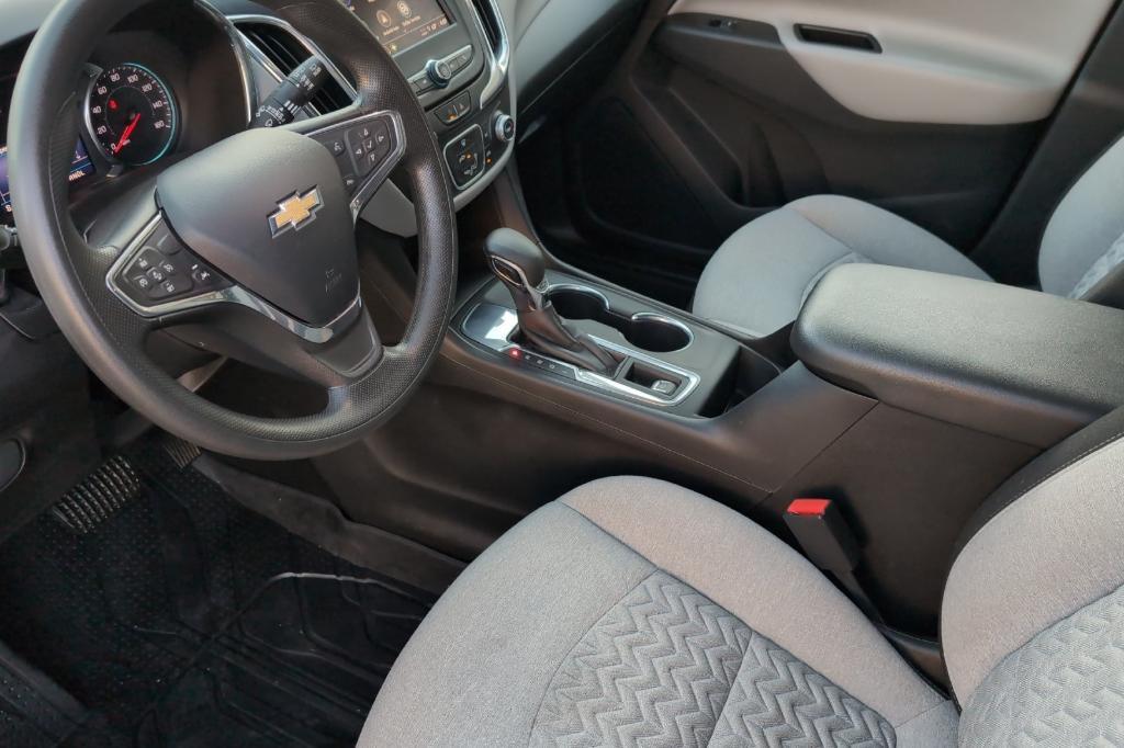 used 2022 Chevrolet Equinox car, priced at $21,987