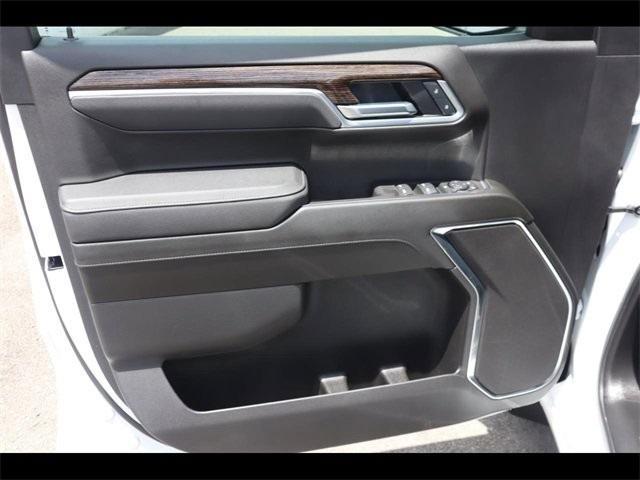 new 2025 GMC Sierra 1500 car, priced at $50,550