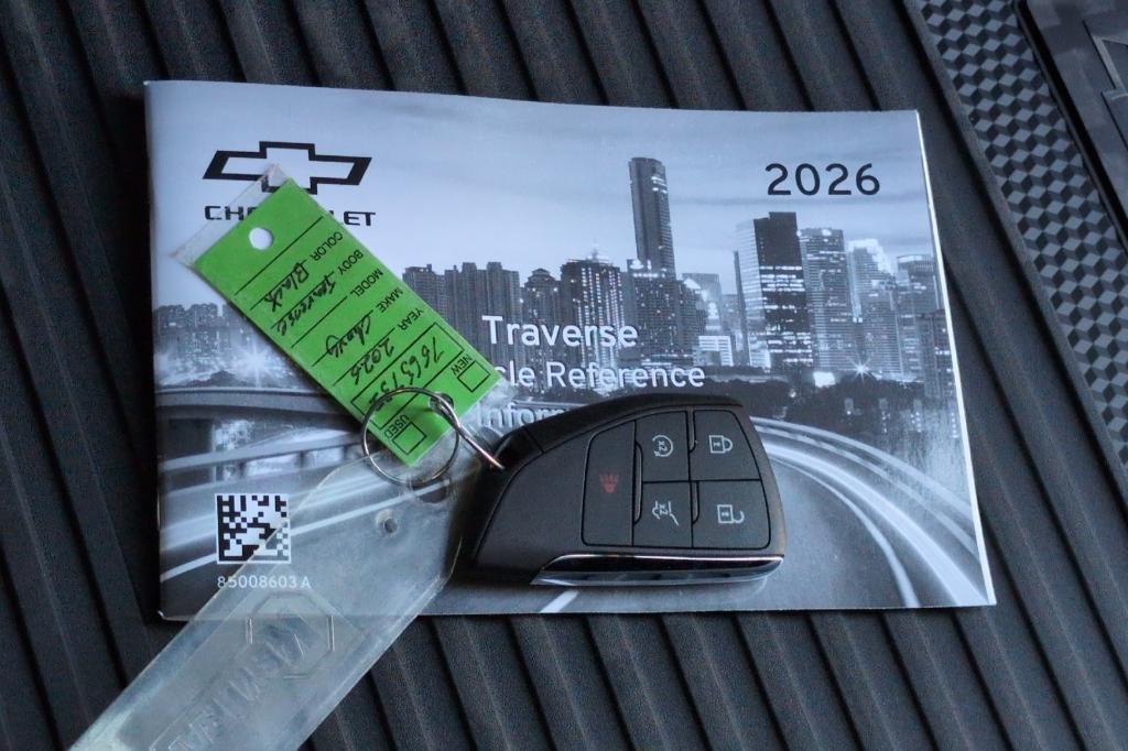 new 2026 Chevrolet Traverse car, priced at $57,915