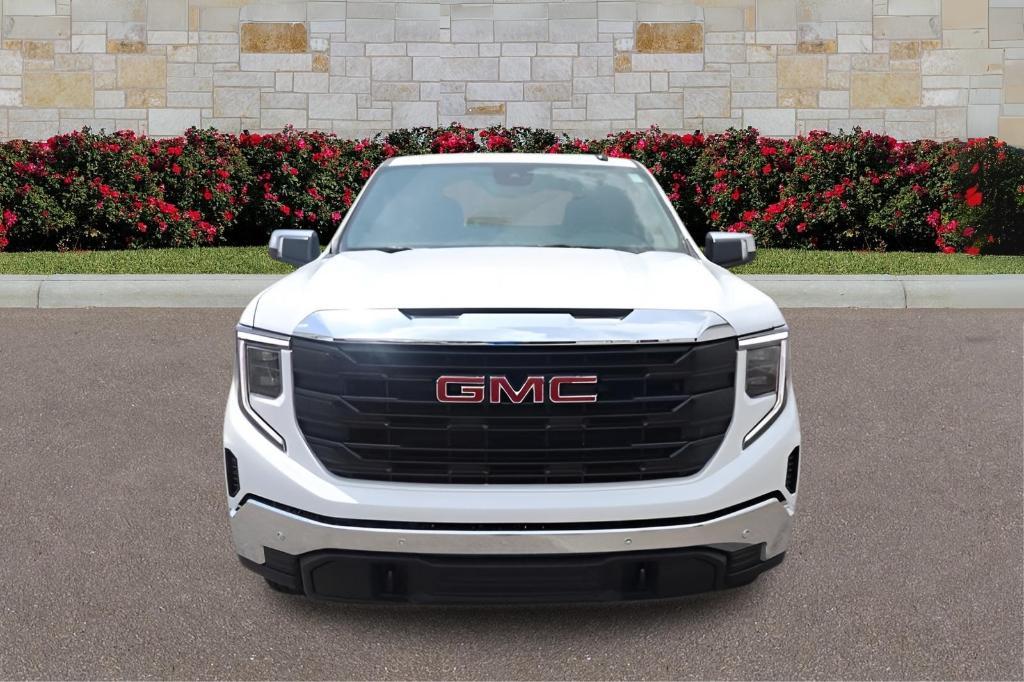 new 2025 GMC Sierra 1500 car, priced at $43,560