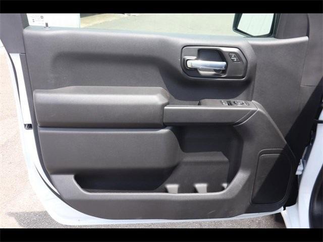 new 2025 GMC Sierra 1500 car, priced at $43,560