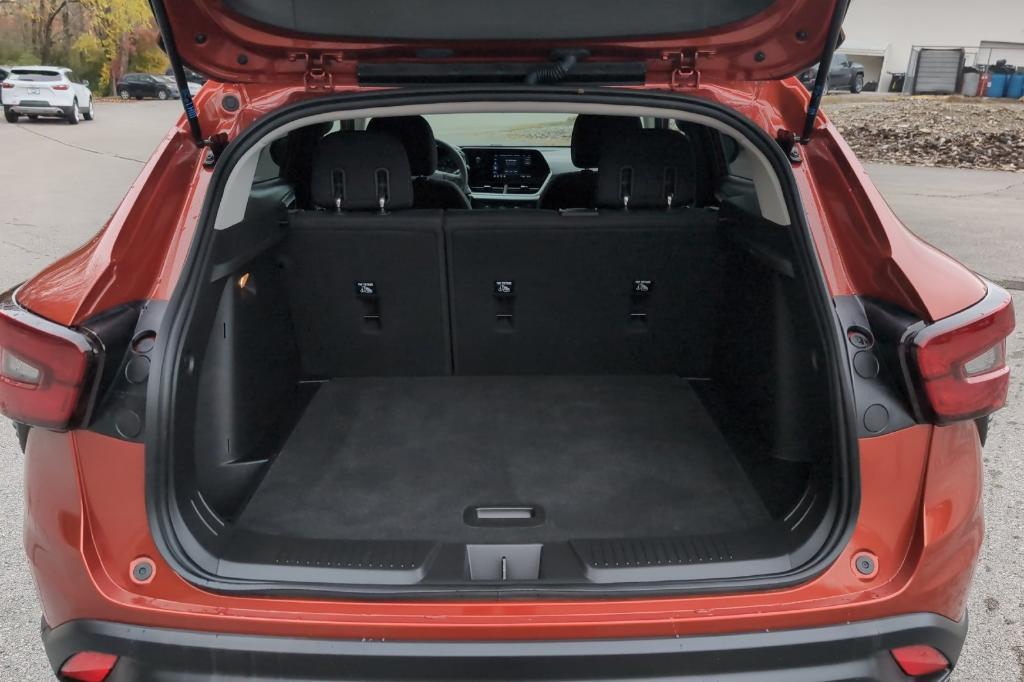 used 2024 Chevrolet Trax car, priced at $21,542