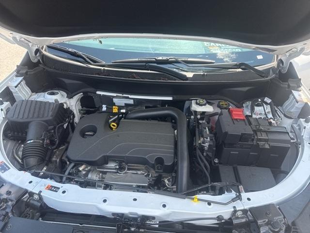 used 2025 Chevrolet Equinox car, priced at $31,413