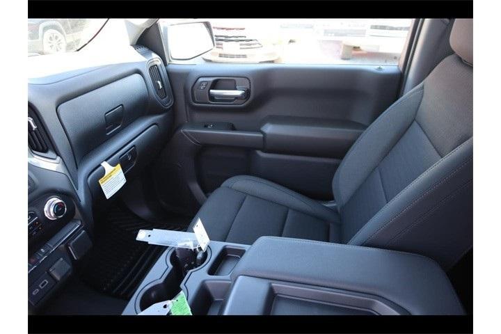 new 2025 GMC Sierra 1500 car, priced at $41,277