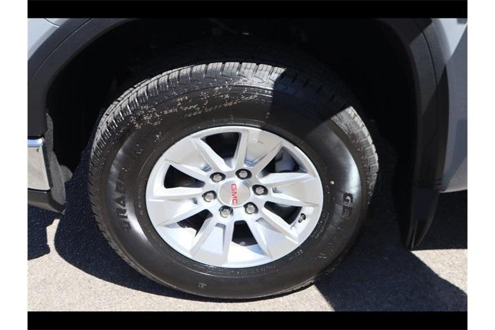 new 2025 GMC Sierra 1500 car, priced at $41,277