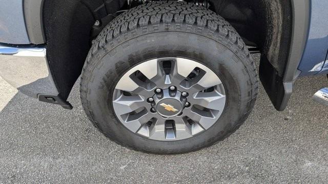 new 2025 Chevrolet Silverado 2500 car, priced at $75,100