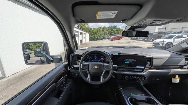 new 2025 Chevrolet Silverado 2500 car, priced at $75,100