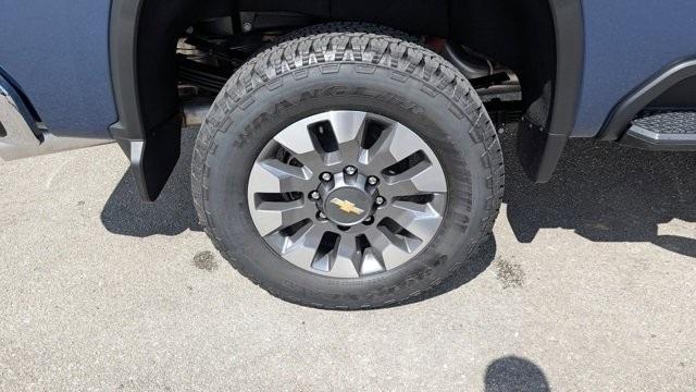 new 2025 Chevrolet Silverado 2500 car, priced at $75,100