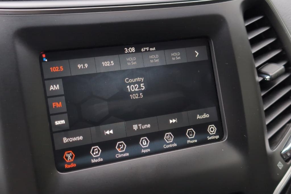 used 2019 Jeep Cherokee car, priced at $16,991