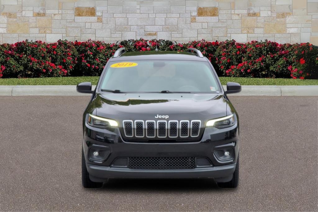 used 2019 Jeep Cherokee car, priced at $16,991