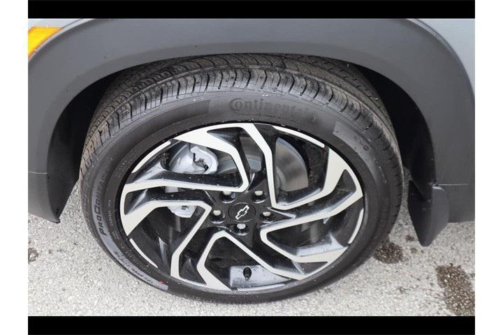 new 2025 Chevrolet TrailBlazer car, priced at $33,150