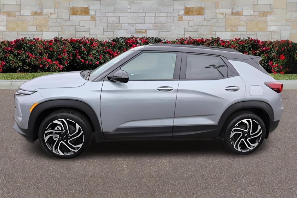new 2025 Chevrolet TrailBlazer car, priced at $33,150