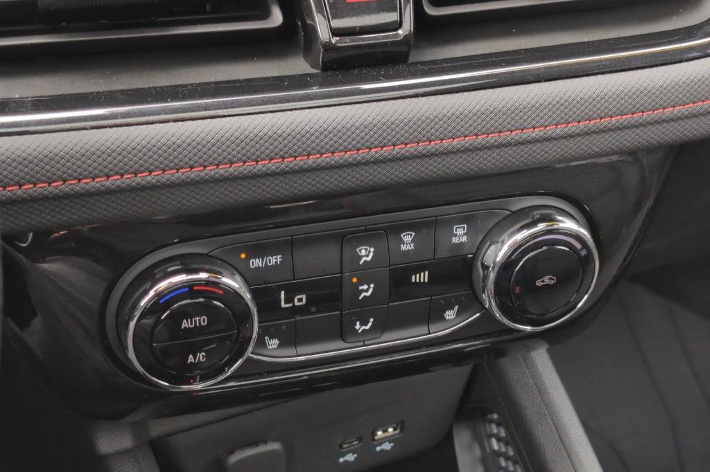 new 2025 Chevrolet TrailBlazer car, priced at $31,950