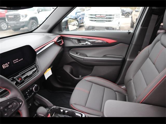 new 2025 Chevrolet TrailBlazer car, priced at $33,250