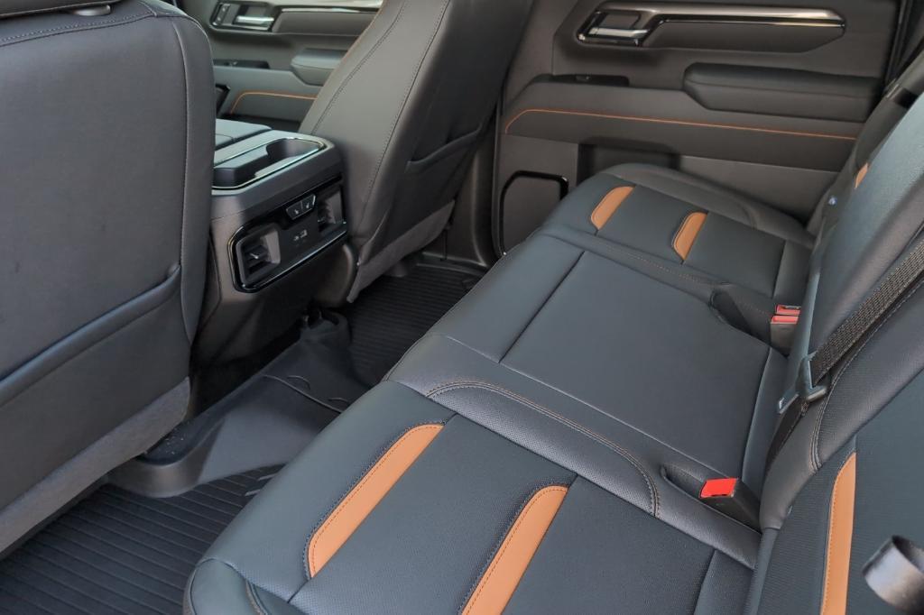 new 2026 GMC Sierra 2500 car, priced at $79,860