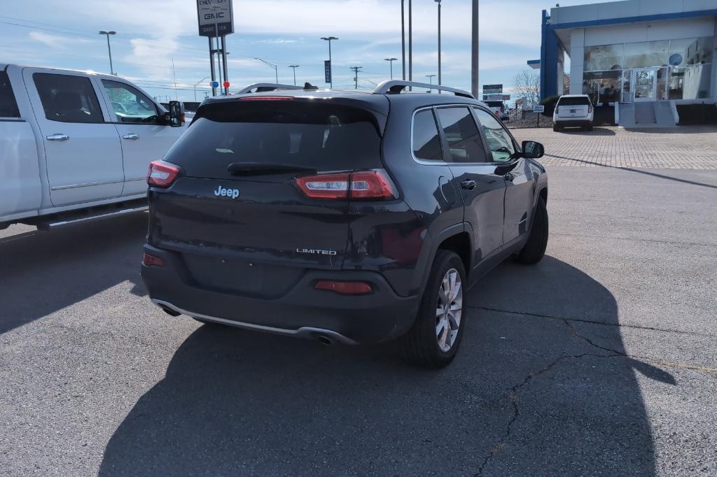 used 2014 Jeep Cherokee car, priced at $14,899