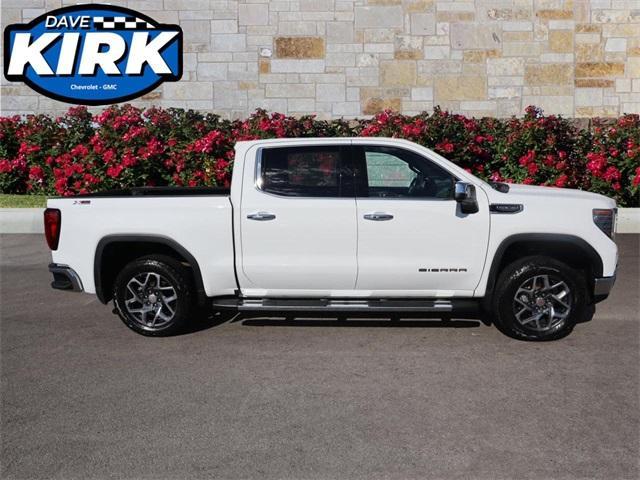 used 2022 GMC Sierra 1500 car, priced at $42,125