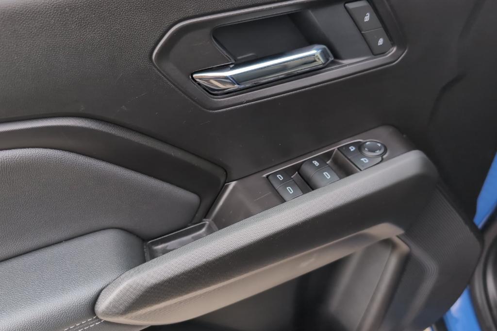 new 2025 GMC Canyon car, priced at $43,832