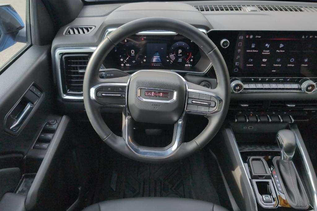 new 2025 GMC Canyon car, priced at $43,832