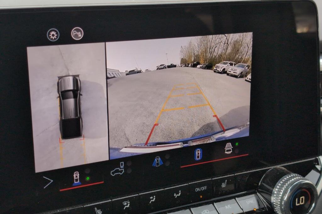 new 2025 GMC Canyon car, priced at $43,832