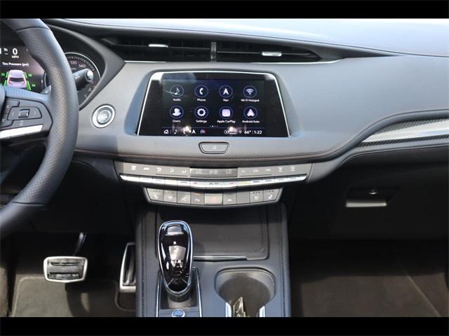 used 2022 Cadillac XT4 car, priced at $28,850