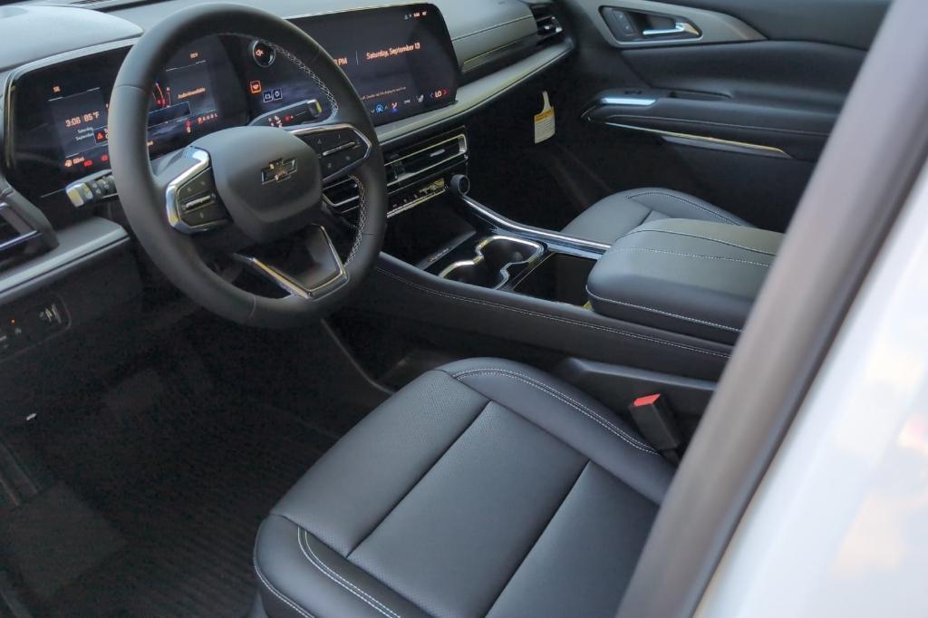 new 2026 Chevrolet Traverse car